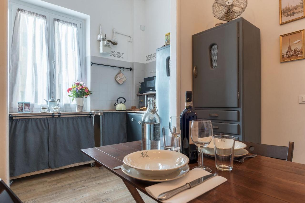 Lägenhet San Paolo Steampunk Flat Rom