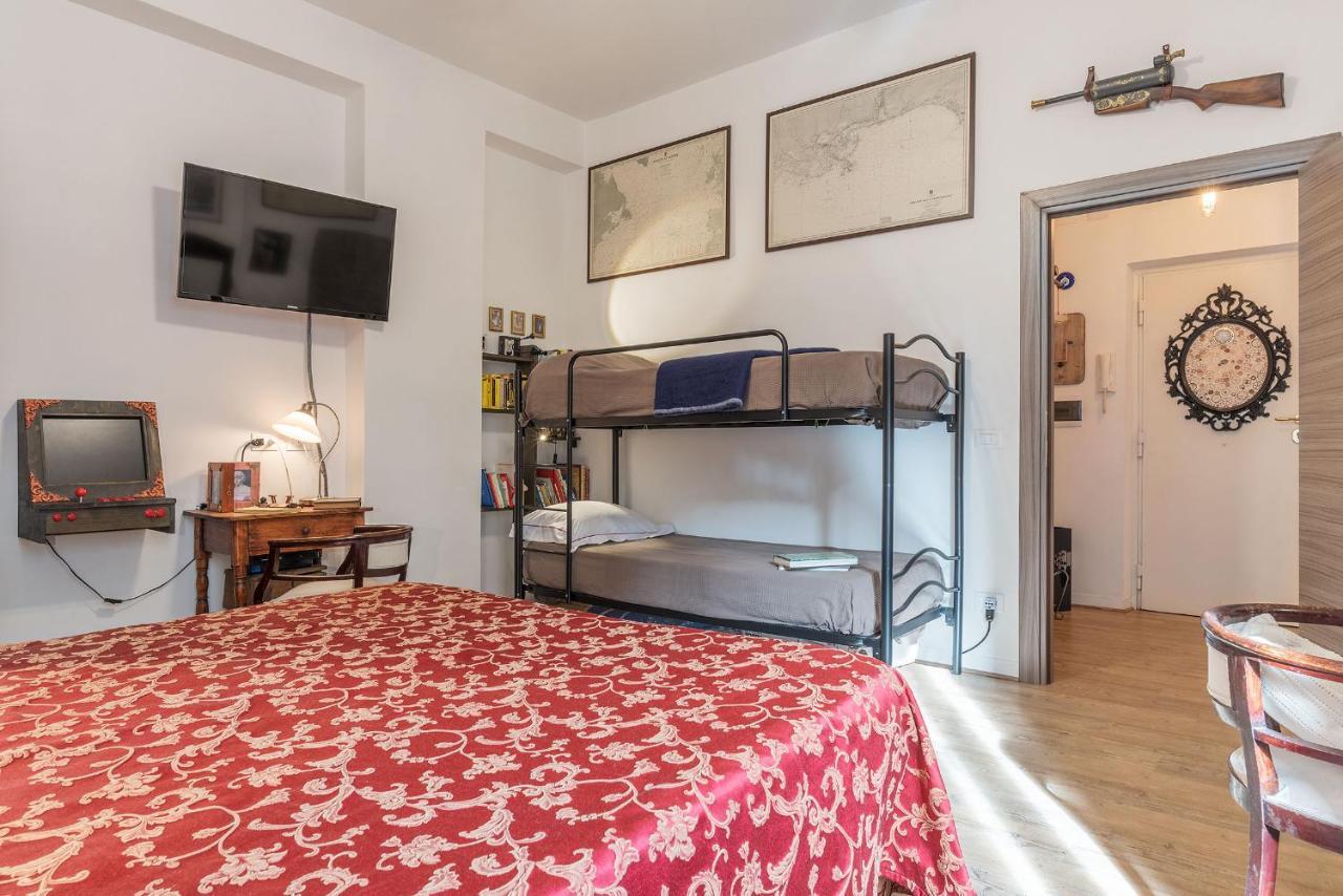 Lägenhet San Paolo Steampunk Flat Rom